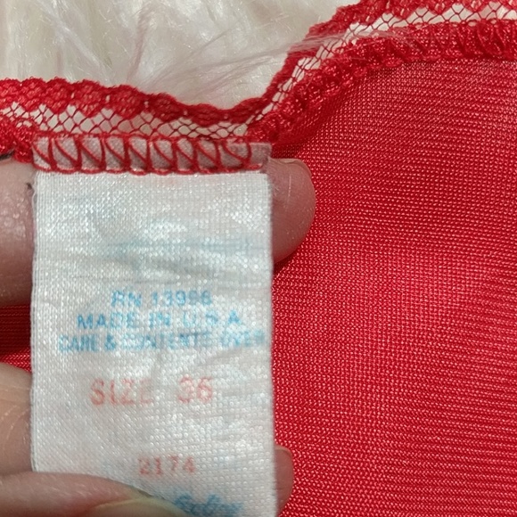 Vintage Red Slip - Picture 3 of 5
